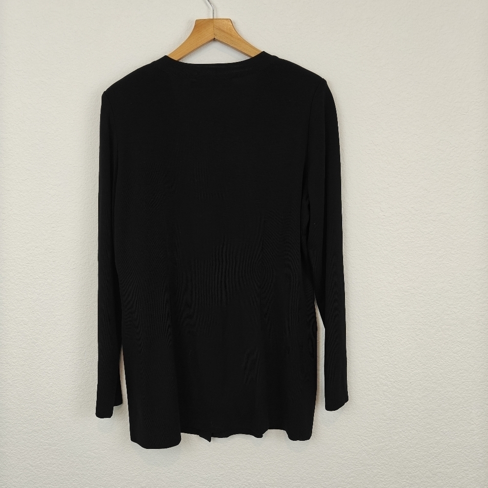 Misook Pearl Button Up Black Light Weight V-neck Cartigan Size Medium Women's - Picture 11 of 14